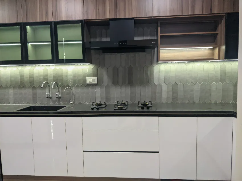 Modern kitchen worktop and overhead cabinets completed by Trifold, Chennai